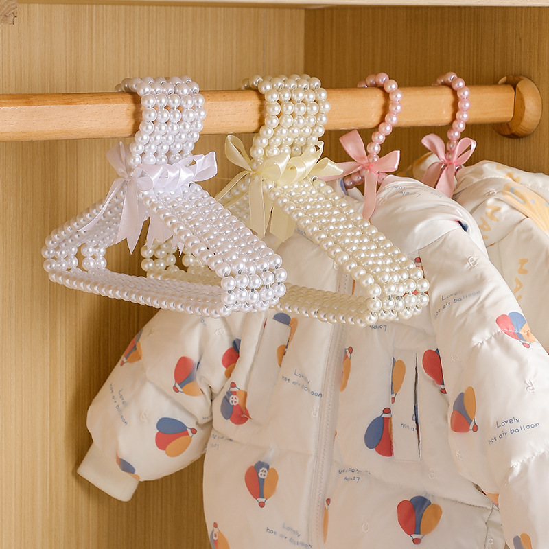 Kinderkledinghanger voor thuis - Baby Clothing Store recensie en prijs
